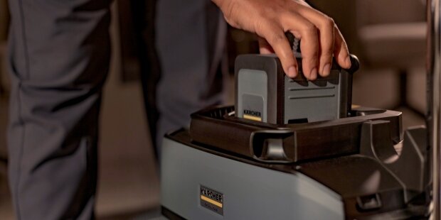 Aspirateur poussières à batterie