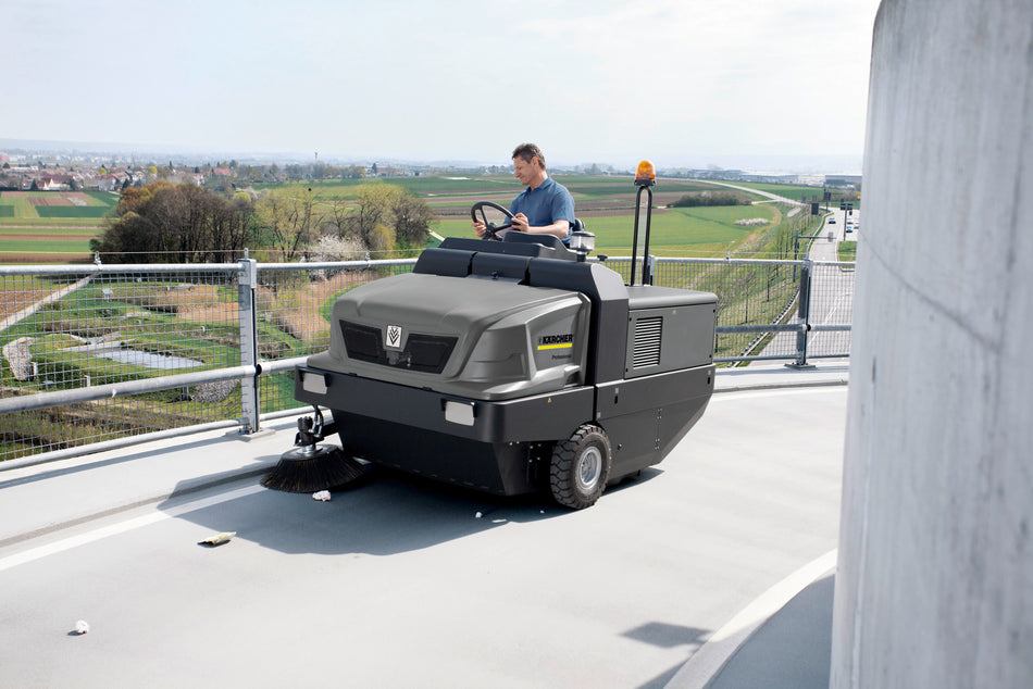 Balayeuse aspirante KM 150/500 R LPG